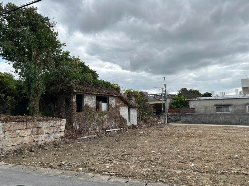 Land for Sale in Tsukayama, Haebaru Town, Okinawa - 123.31 sqm Plot - Thumbnail 3