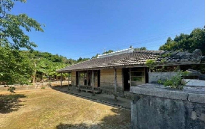 3K House for Sale in Shinzato, Motobu Town, Okinawa - Thumbnail 3