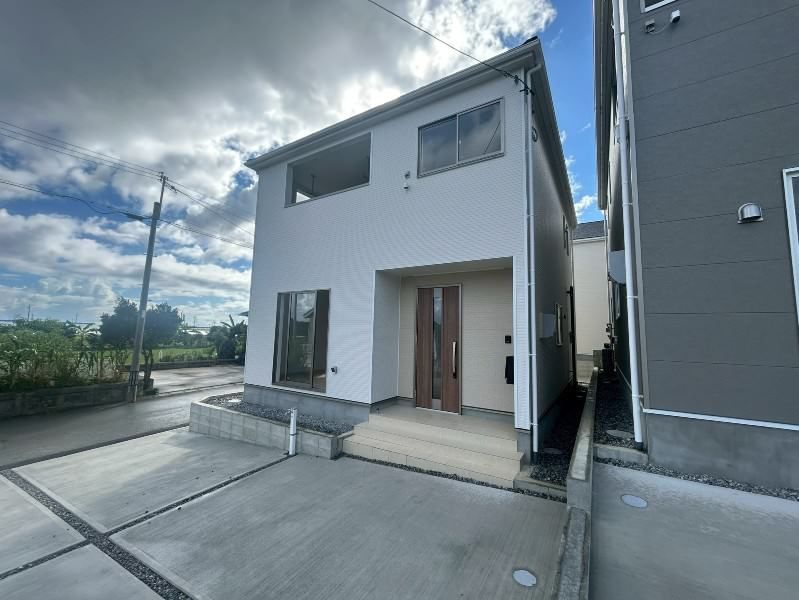 New 4LDK House in Itoman City, Okinawa - Main Image