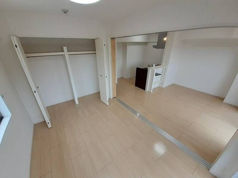 Castle Eight 2LDK Apartment for Rent in Nishihara, Okinawa - Thumbnail 4