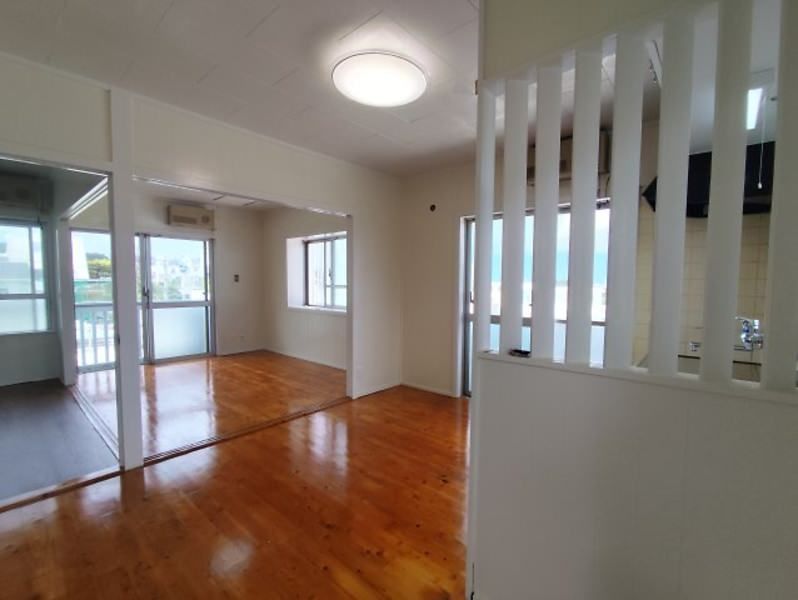 1R Apartment for Rent in Ginowan City, Okinawa - Thumbnail 3