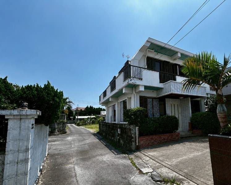 3LDK RC House for Sale in Nishihara Town, Okinawa - Thumbnail 4