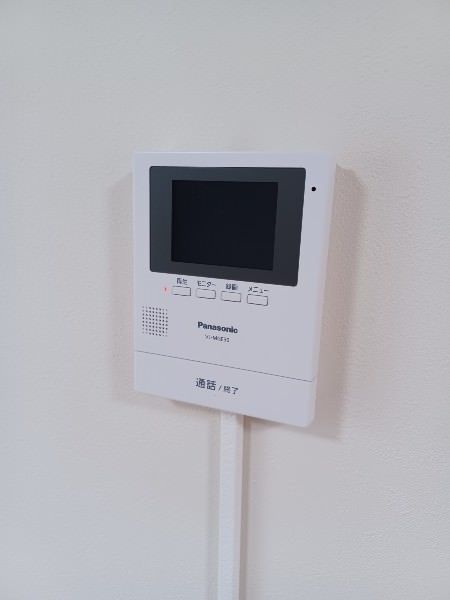 Renovated 1LDK Apartment for Rent in Urasoe, Okinawa - Thumbnail 4