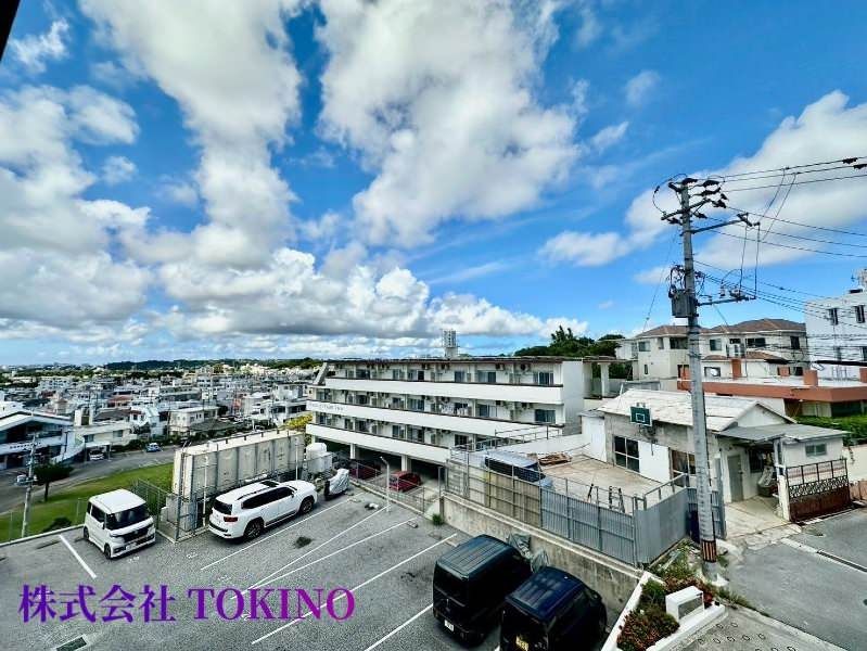 Renovated 2LDK Apartment in Ginowan, Okinawa with Pet Consideration - Thumbnail 4