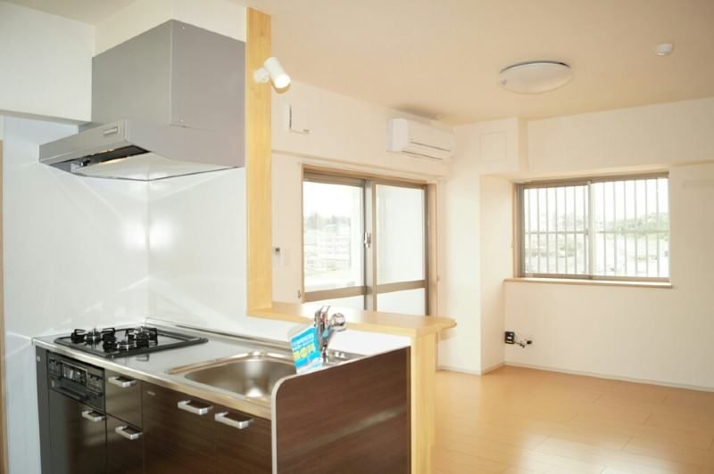 2LDK Apartment for Rent in Yaese Town, Okinawa - Shiverings MYT - Thumbnail 3