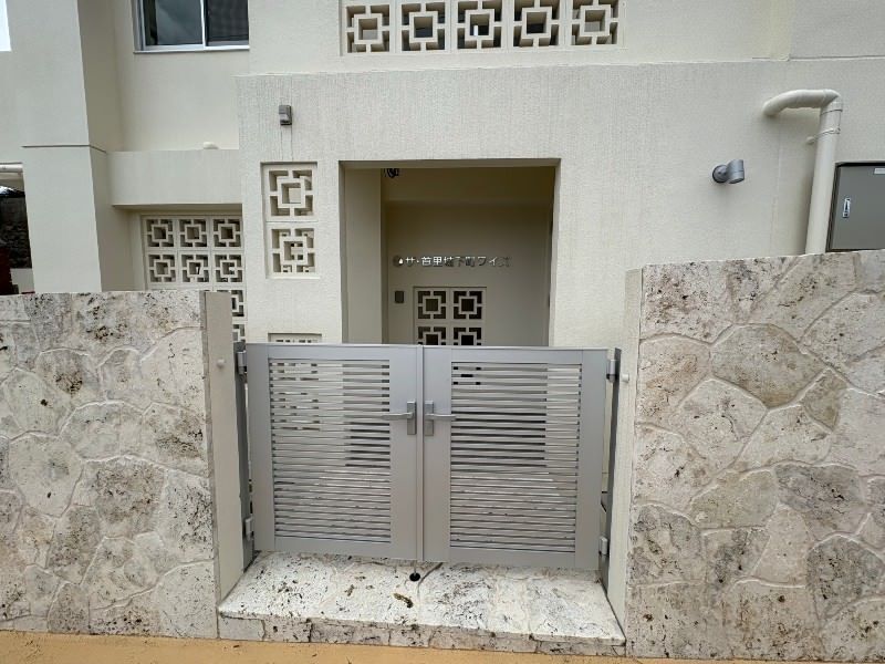 3LDK Apartment in Shuri Kinjo-cho, Naha | 2024 Build with Private Garden - Image 1