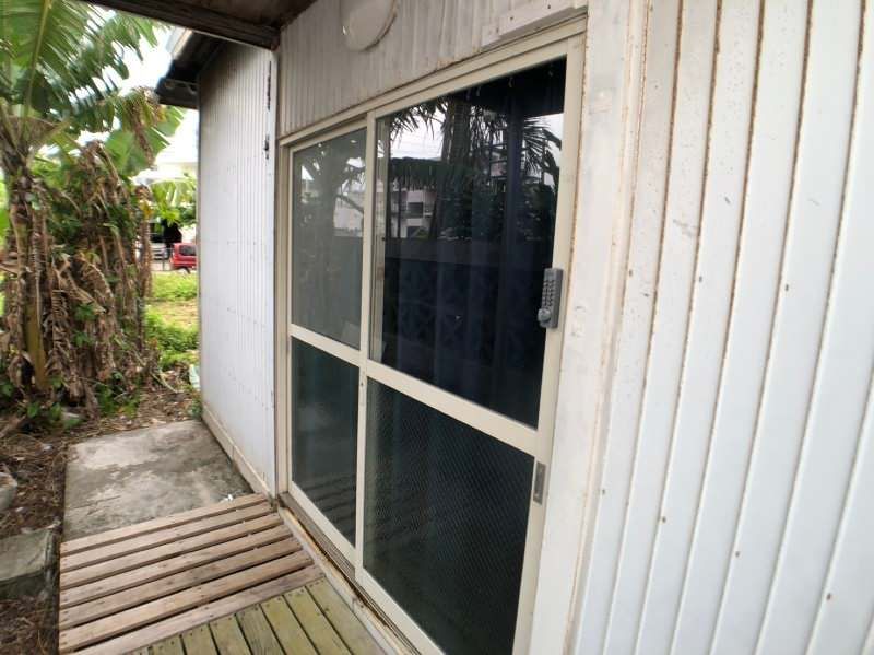 Awase Okinawa City Commercial Office Space for Rent - Pet Friendly - Thumbnail 2