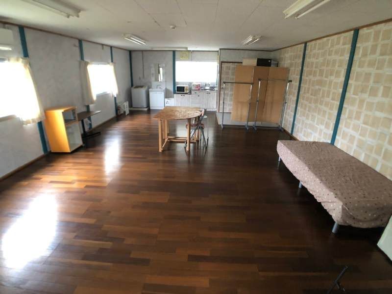 Awase Okinawa City Commercial Office Space for Rent - Pet Friendly - Thumbnail 3