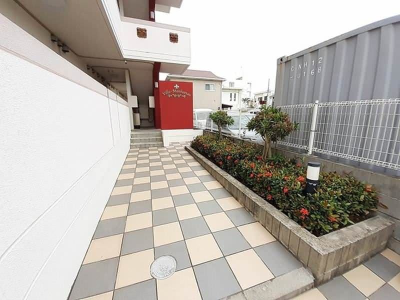 2LDK Apartment for Rent in Osato, Okinawa City - Thumbnail 2