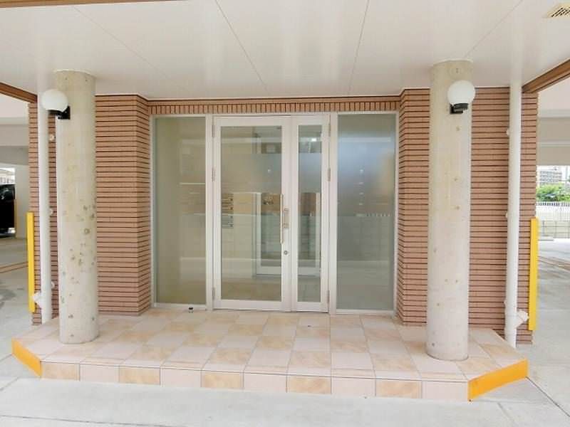 Grace Court 2LDK Apartment for Rent in Nakagusuku Village - Thumbnail 4