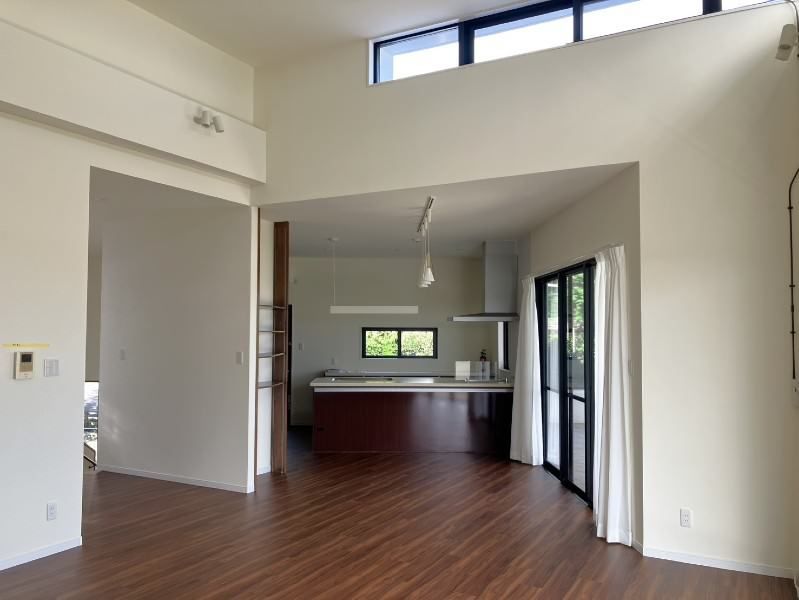 3LDK Detached House for Sale in Satori, Okinawa City - Thumbnail 3
