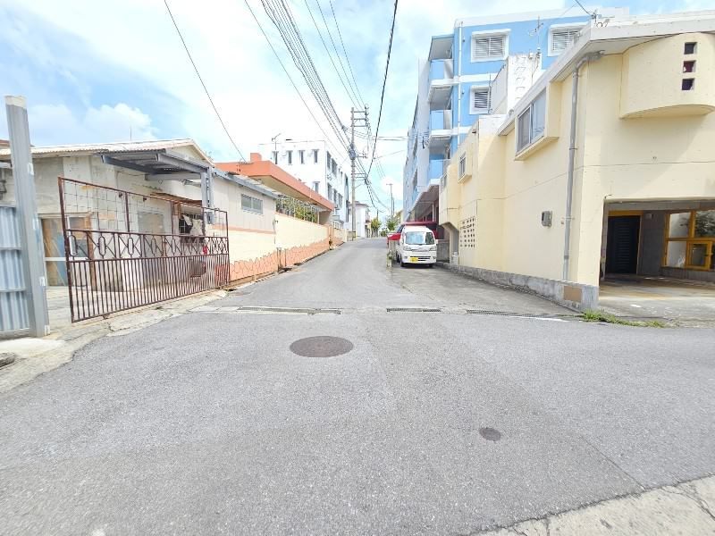 2LDK Apartment for Sale in Ginowan, Okinawa - 60.22 sqm - Thumbnail 4