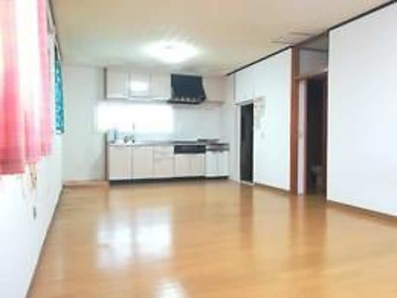 3LDK RC House for Sale in Yomitan Village, Okinawa - Thumbnail 4