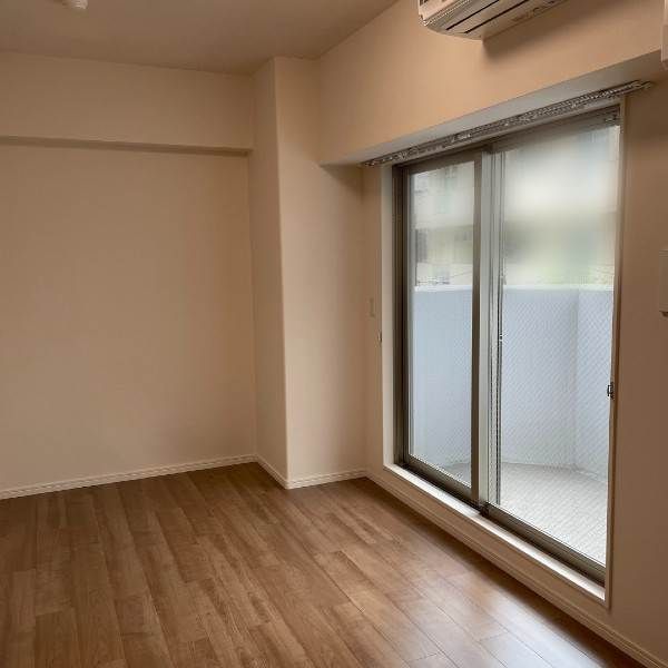 Modern 1K Apartment for Rent in Naha City, Okinawa - Thumbnail 2