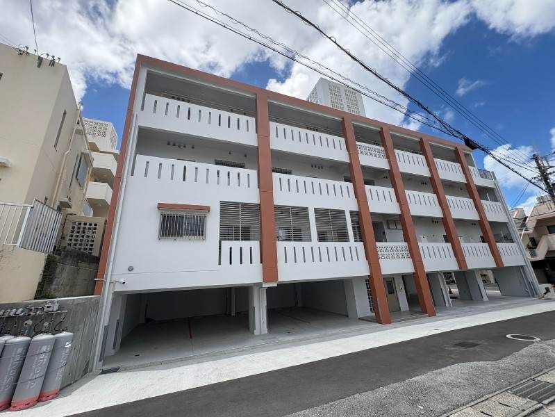 New 2025 1LDK Apartment for Rent in Yogi, Naha, Okinawa - Thumbnail 3