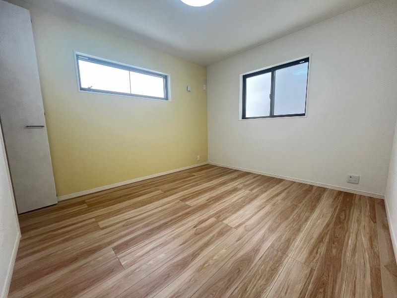 New 3LDK House with Rooftop Terrace in Okinawa City Misato - Thumbnail 3