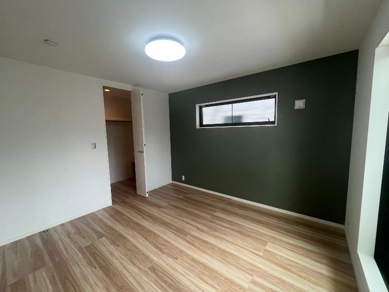 New 3LDK House with Rooftop Terrace in Okinawa City Misato - Thumbnail 2