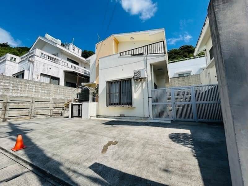 3LDK Ocean View House in Uruma, Okinawa with 3 Parking - Thumbnail 4