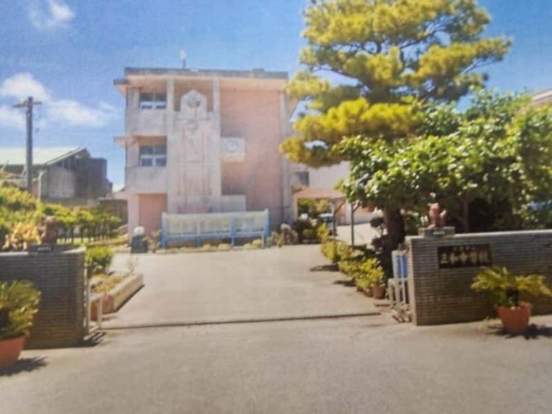 Land for Sale in Ibaru, Itoman City, Okinawa - 178.66 sqm - Thumbnail 4