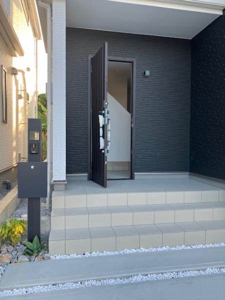 New 4LDK Wooden House for Sale in Uruma, Okinawa - Thumbnail 3