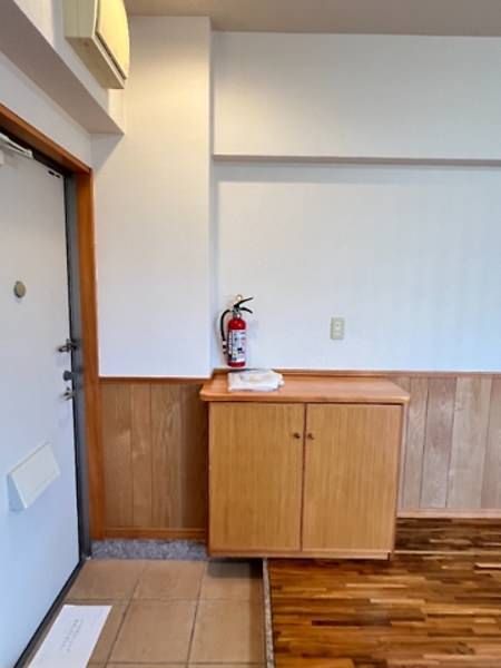 2LDK Corner Apartment for Rent in Uruma City, Okinawa - Thumbnail 4
