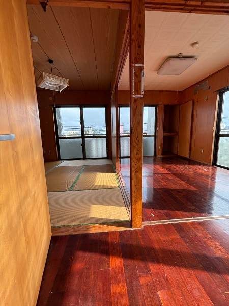 2LDK Apartment for Rent in Itoman, Okinawa | 48.6 sqm - Thumbnail 4