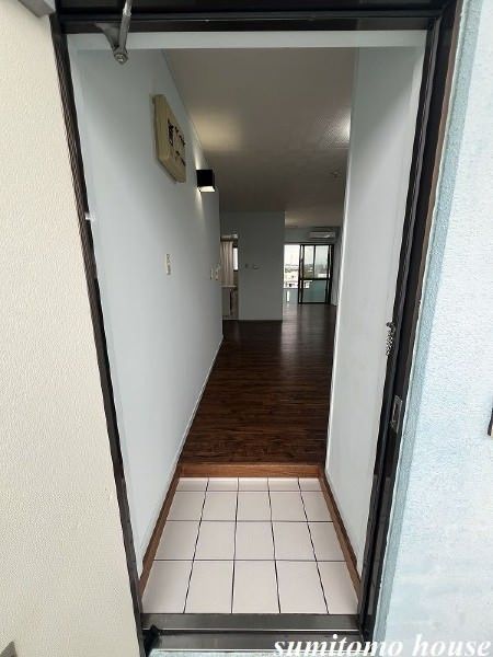 Ocean Crest 3LDK Apartment for Rent in Okinawa City - Thumbnail 3