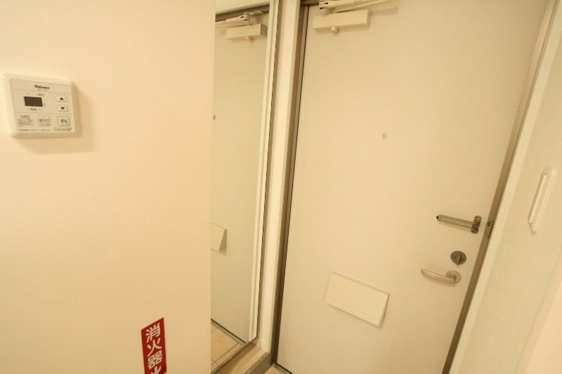 Thomas Minami Castle 1K Apartment for Rent in Nanjo City, Okinawa - Thumbnail 4