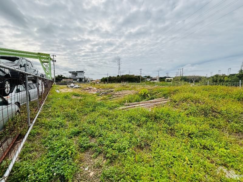 698㎡ Flat Land for Sale in Uken, Uruma City, Okinawa - Thumbnail 3