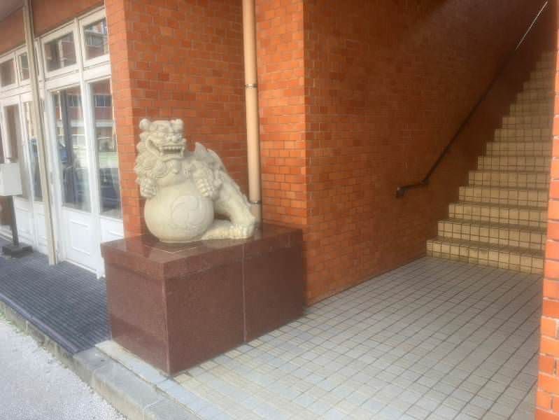 Renovated 1LDK Apartment in Naha Maeshima near Meinohashi Station - Thumbnail 3