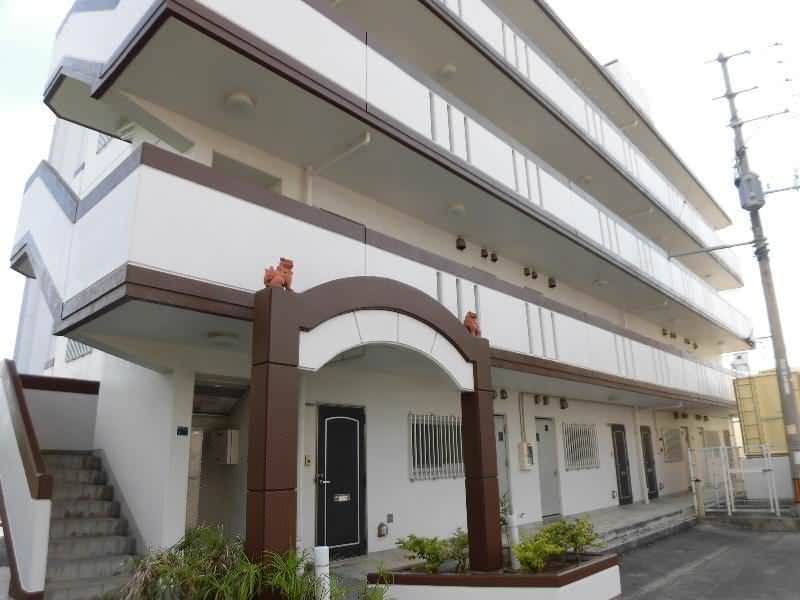 2LDK Apartment for Rent in Ginowan City, Okinawa - Thumbnail 2