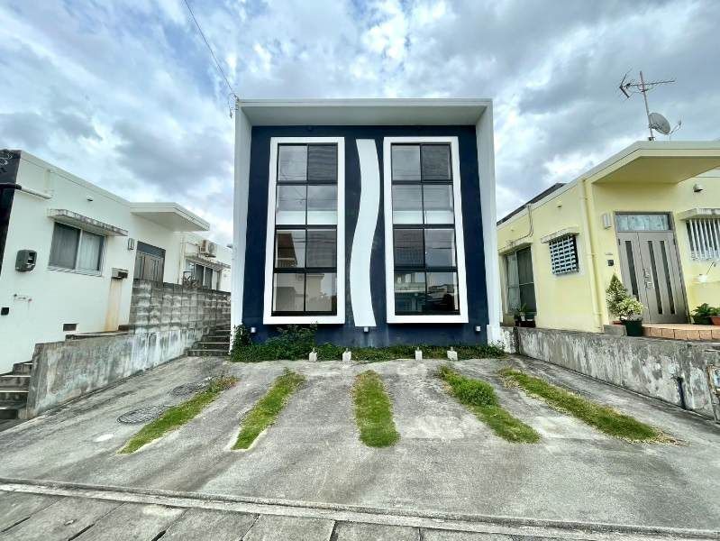 4LDK Detached House for Sale in Yomitan Village, Okinawa - Thumbnail 4