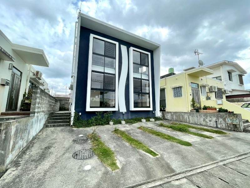 4LDK Detached House for Sale in Yomitan Village, Okinawa - Thumbnail 3