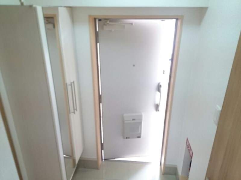 1LDK Apartment for Rent in Ginowan, Okinawa - 69,000 Yen - Thumbnail 2