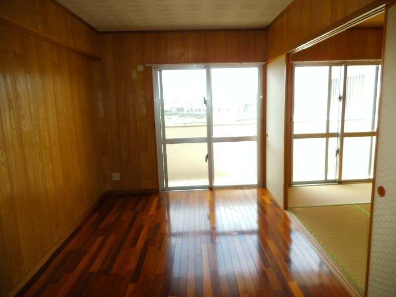 Green Mansion 2DK Apartment for Rent in Yaese Town, Okinawa - Thumbnail 4
