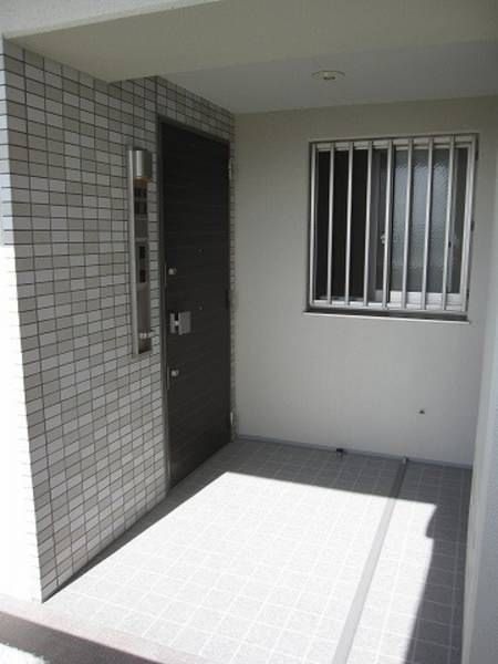 Premist Toyosaki Ocean View 3LDK Apartment for Rent in Tomigusuku - Thumbnail 2