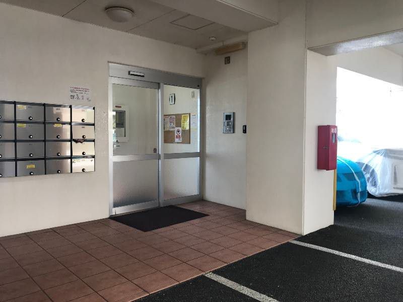 Royal Inn 2DK Apartment for Rent in Naha City, Okinawa - Thumbnail 4