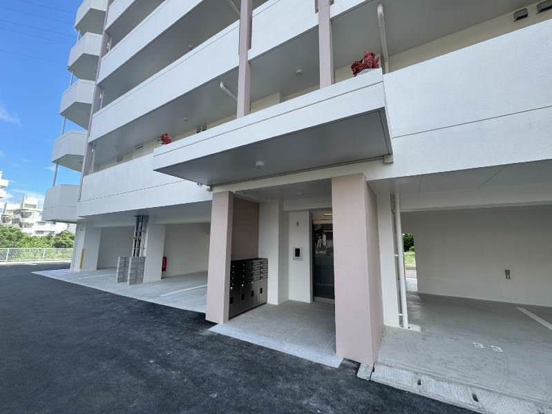 New 2LDK Apartment for Rent in Kouru, Naha, Okinawa - Thumbnail 2