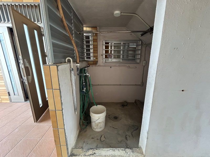 4LDK Pet-Friendly Apartment for Rent in Okinawa City, Jomae-cho - Thumbnail 3