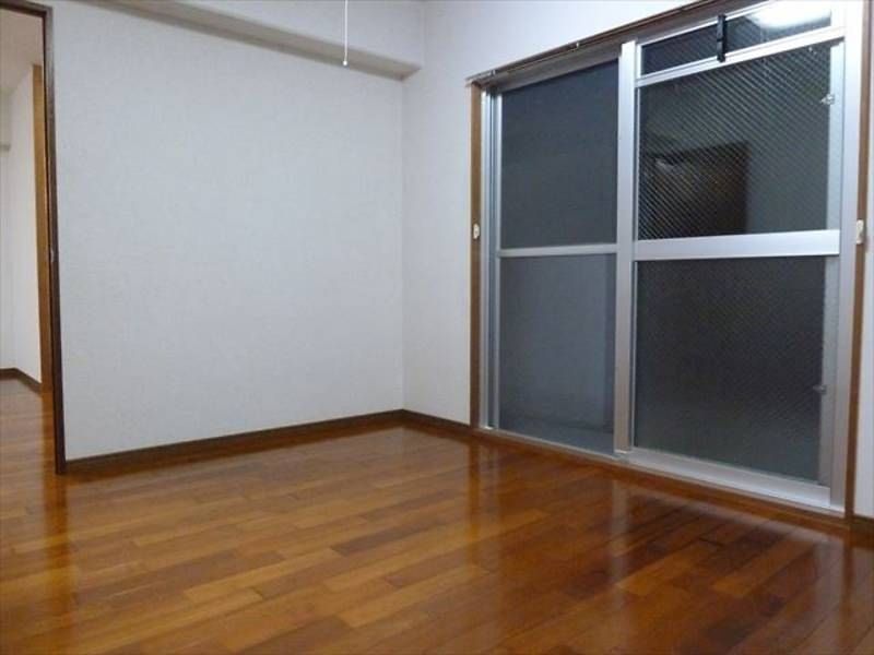 Spacious 3LDK Apartment for Rent in Ginowan, Okinawa - Thumbnail 3