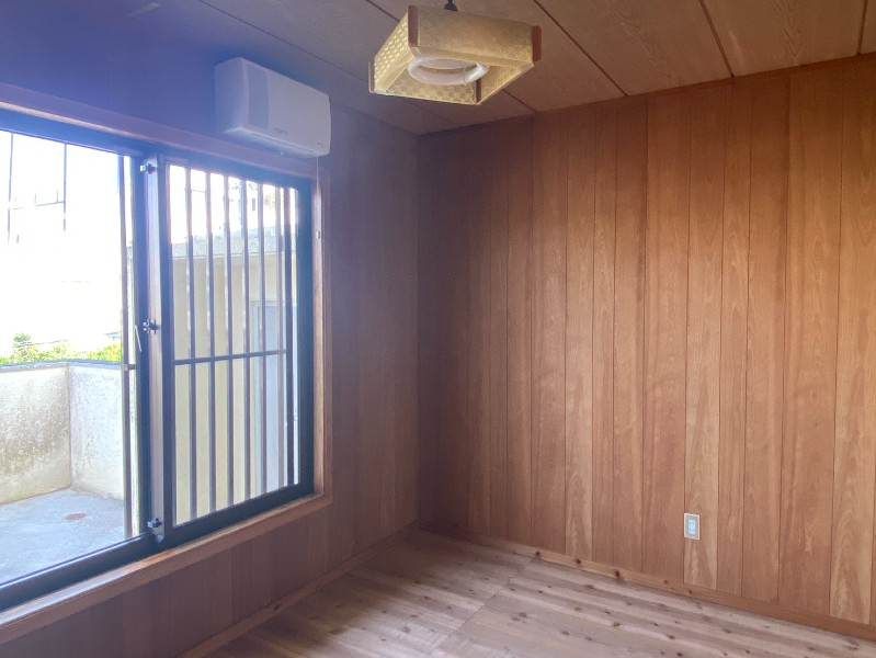 2DK Apartment for Rent in Ginowan, Okinawa - 38.7 sqm - Thumbnail 4
