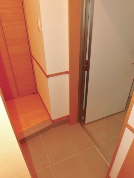 3LDK Apartment for Rent in Omoromachi, Naha City - Thumbnail 2