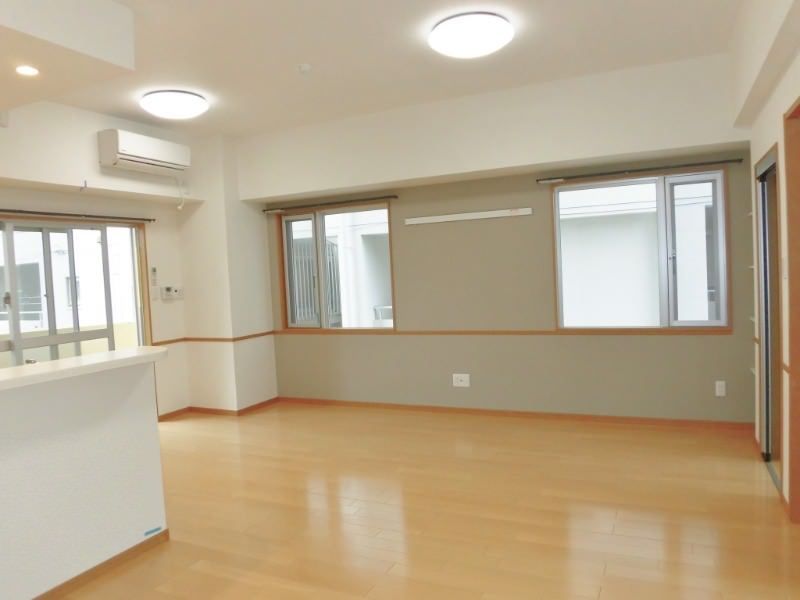 3LDK Apartment for Rent in Omoromachi, Naha City - Thumbnail 3