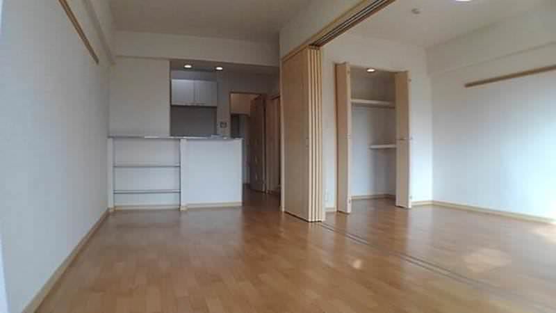 Pet-Friendly 1LDK Apartment for Rent in Nago, Okinawa - Thumbnail 4