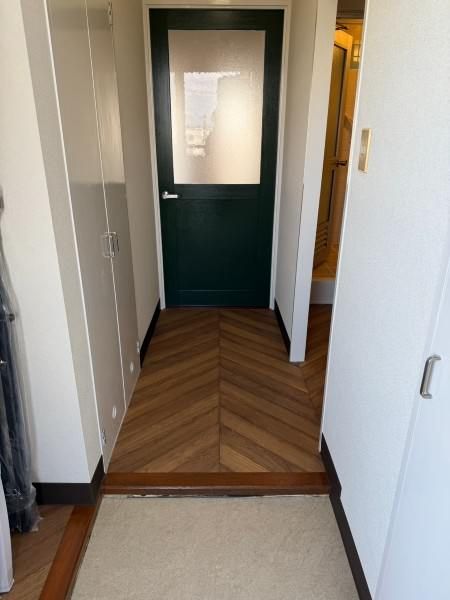 Renovated 1R Apartment in Ginowan, Okinawa with Free Internet - Thumbnail 4