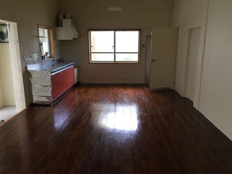 Nakamura Apartment 1R Rental in Ginowan, Okinawa - Thumbnail 2
