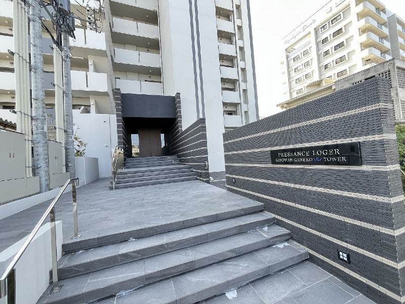 Modern 3LDK Tower Apartment in Ginowan, Okinawa with Sea View - Thumbnail 2