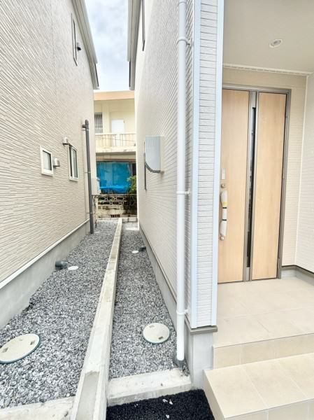 New 4LDK House in Itarashiki, Yonabaru Town, Okinawa - Thumbnail 3