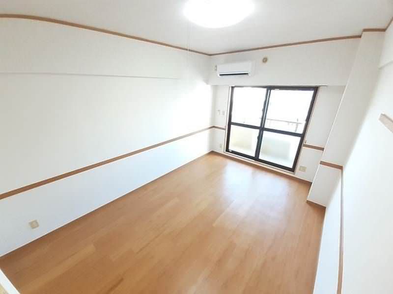 1R Apartment for Rent in Makishi, Naha - 60,000 Yen, No Deposit - Thumbnail 3