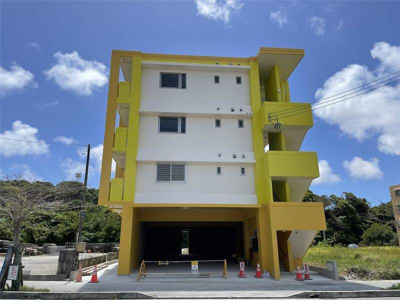 2LDK Apartment for Rent in Itoman, Okinawa - 51 sqm, 2022 Build - Thumbnail 2
